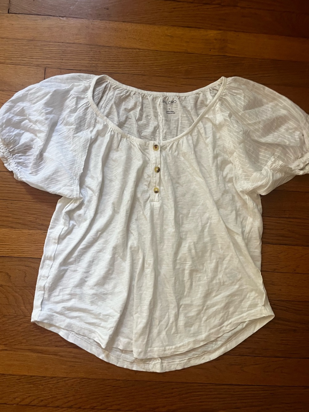 Pilcro Anthropologie Shirt sleeves have slight volume like new condition